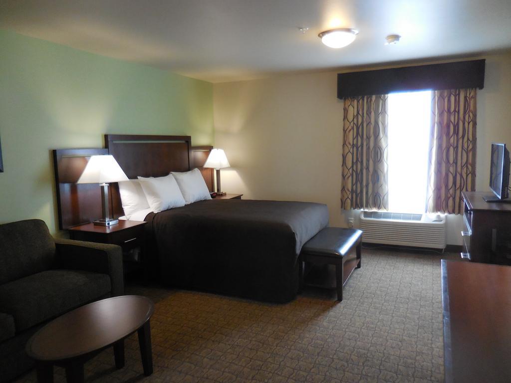 Ledgestone Hotel Vernal Ruang foto
