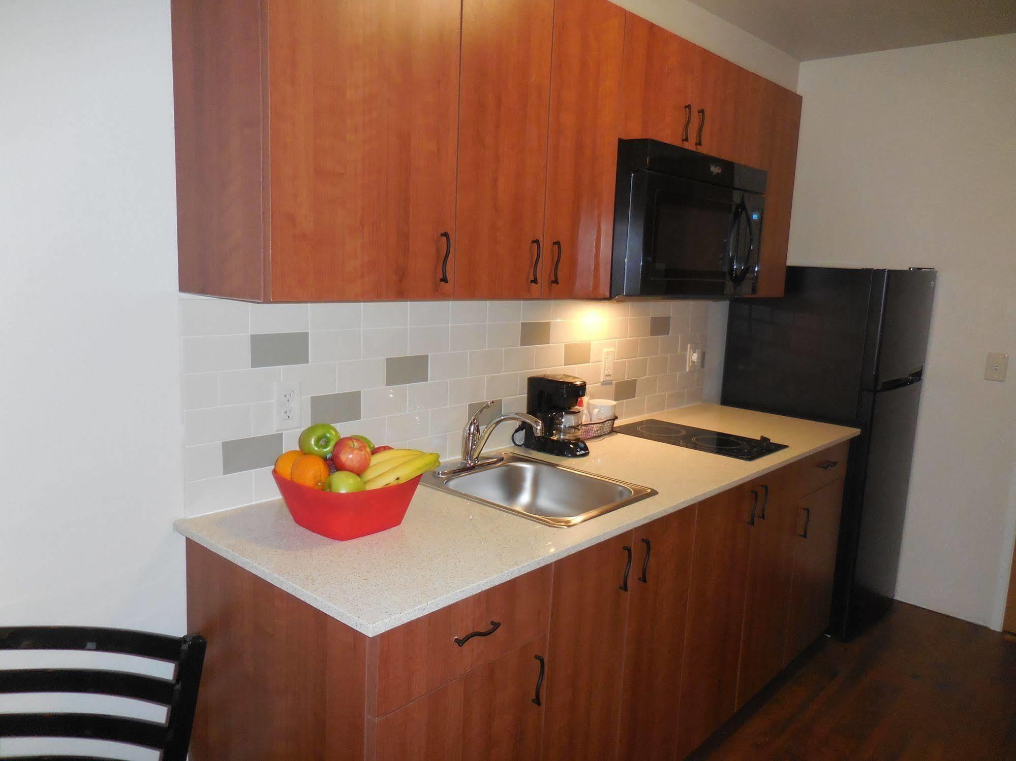 Ledgestone Hotel Vernal Bagian luar foto